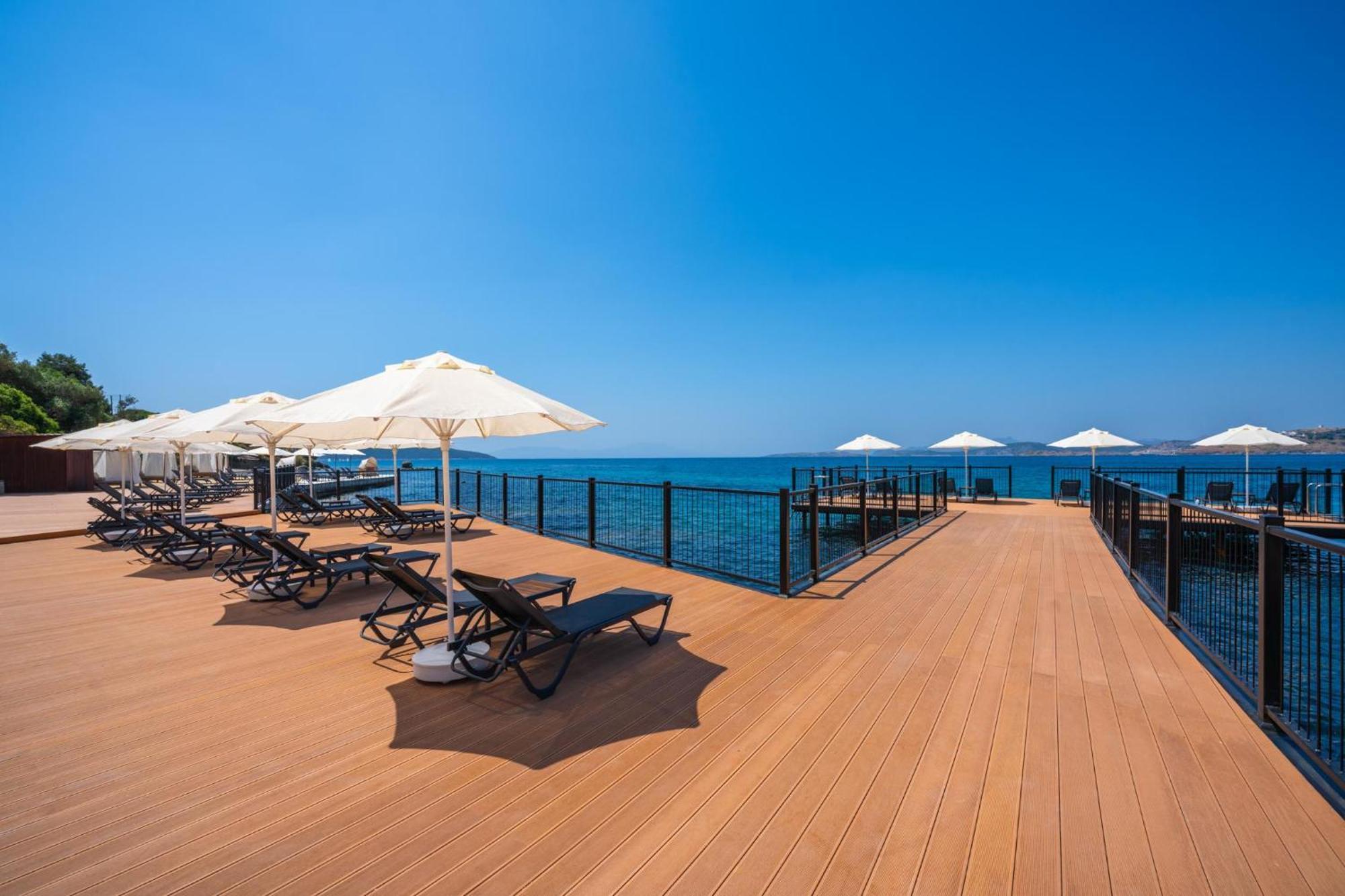 فندق لابراندا تي إم تي بودروم المظهر الخارجي الصورة The pier at the hotel