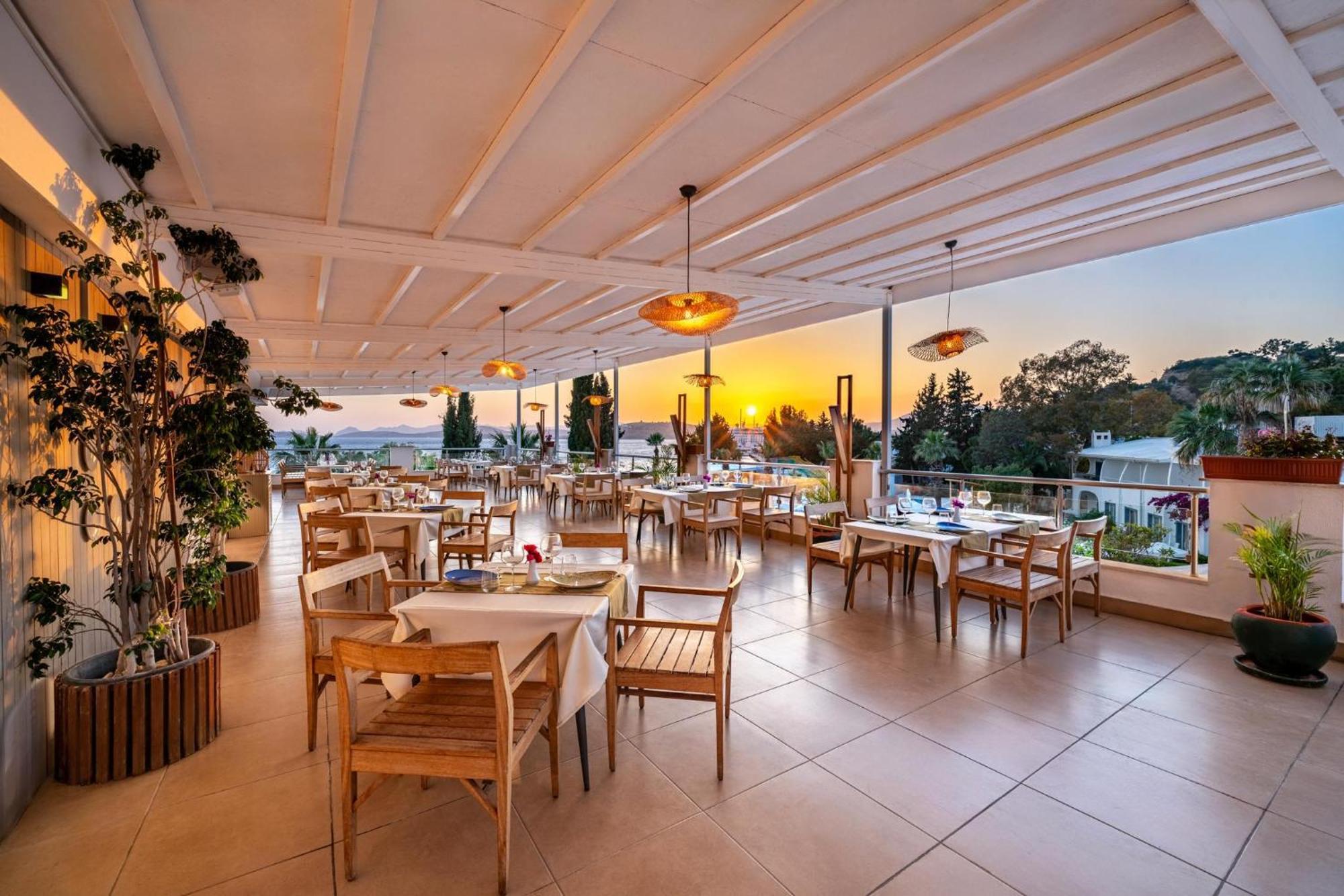 فندق لابراندا تي إم تي بودروم المظهر الخارجي الصورة The Terrace